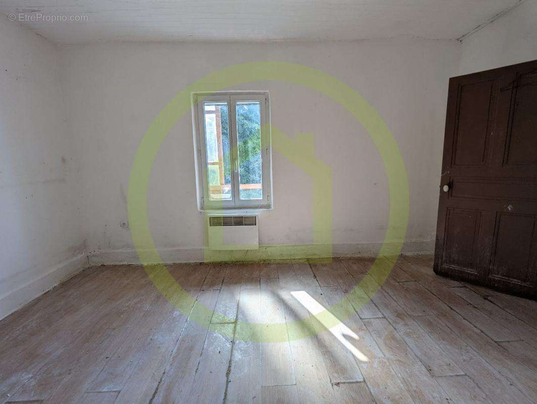 Maison à SAINT-BONNET-EN-BRESSE