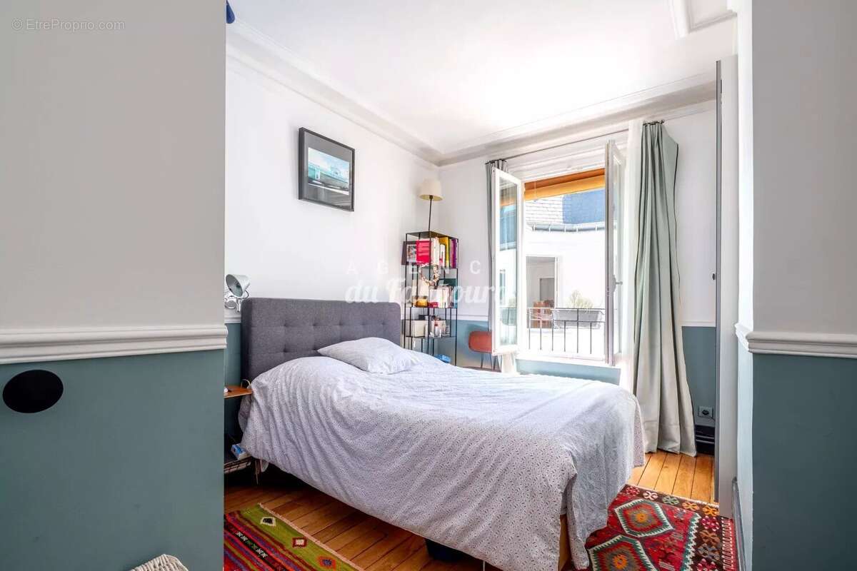 Appartement à PARIS-10E