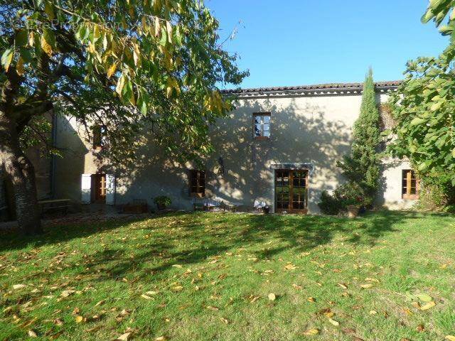 Maison à TILLIERES