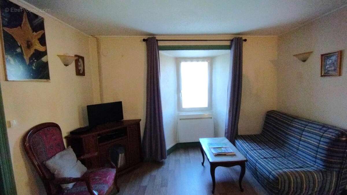 Maison 68 m² à Saint-Martin-De-Valamas  - photo 5