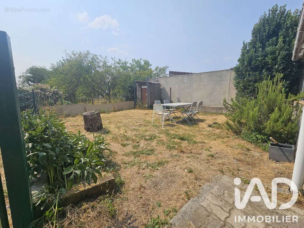 Maison 144 m² à Jonval  - photo 6