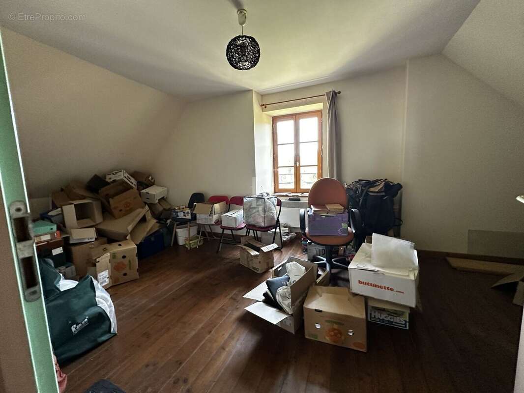 Maison à VICQ-SUR-BREUILH