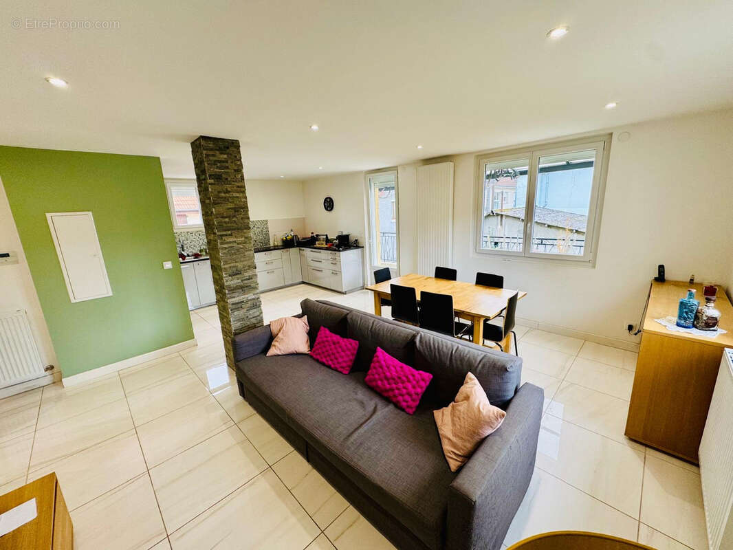 Maison à SAINT-MARTIN-D&#039;HERES