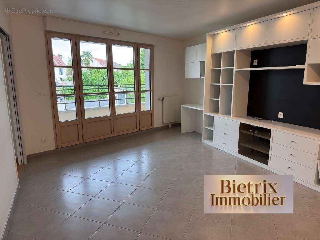 Appartement à L'ISLE-ADAM
