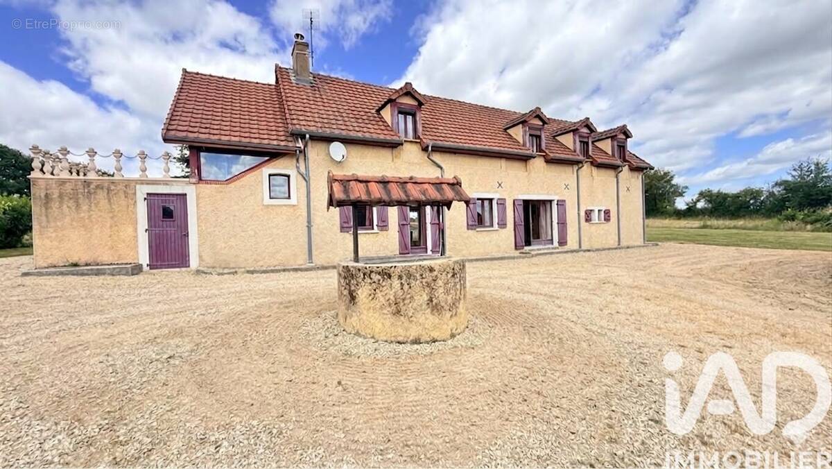 Photo 1 - Maison à CURDIN