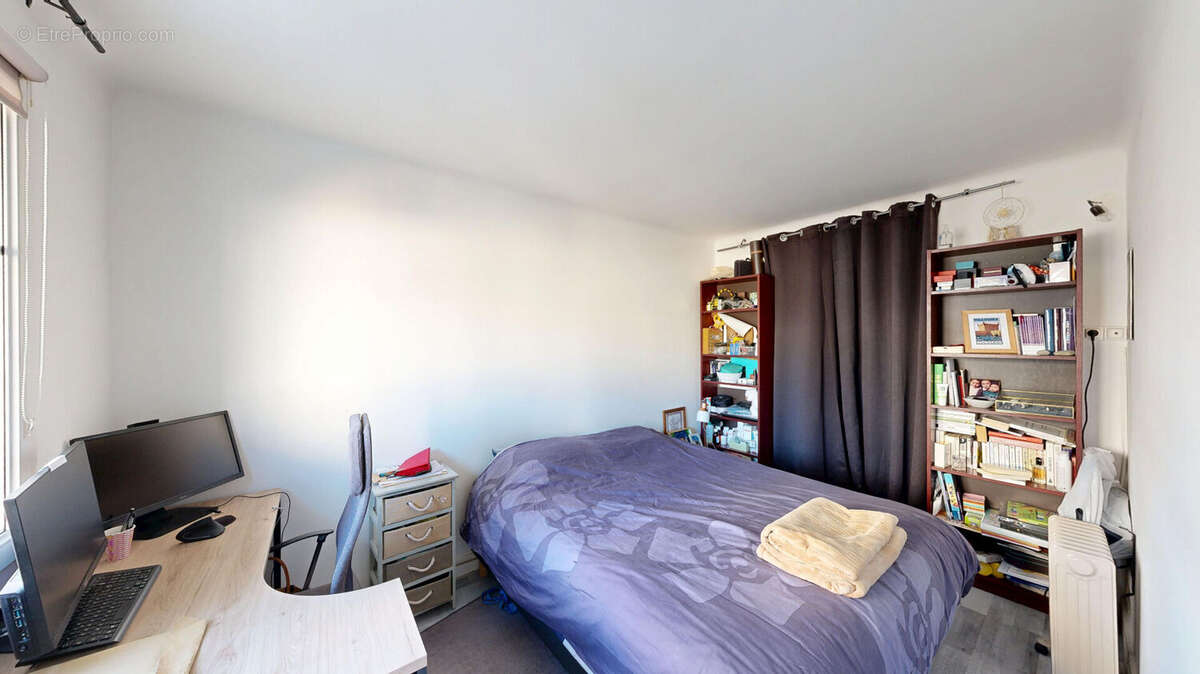 Appartement 3 pièces à vendre - Marseille 5ème - balcon - cave - Agence spécialisée 9/10/11ème - photo 6