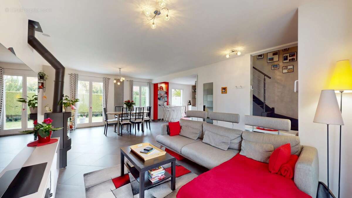 Maison à NEUILLY-PLAISANCE