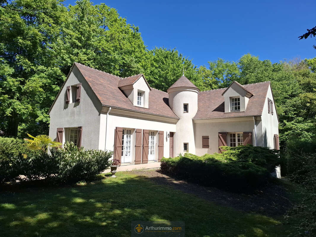 Maison à SERRIS