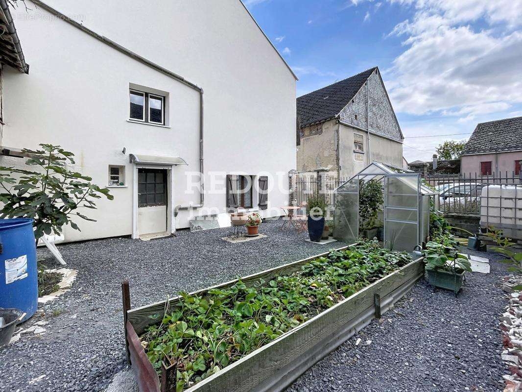 Rethel - à vendre - maison avec cour et dépendances - photo 15