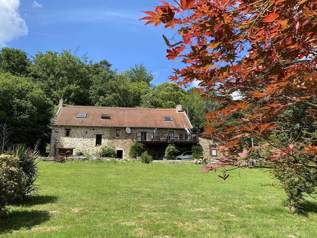 Maison à DOMPS