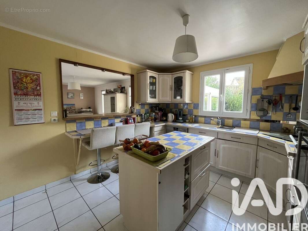 Photo 5 - Maison à LE MONT-SAINT-ADRIEN