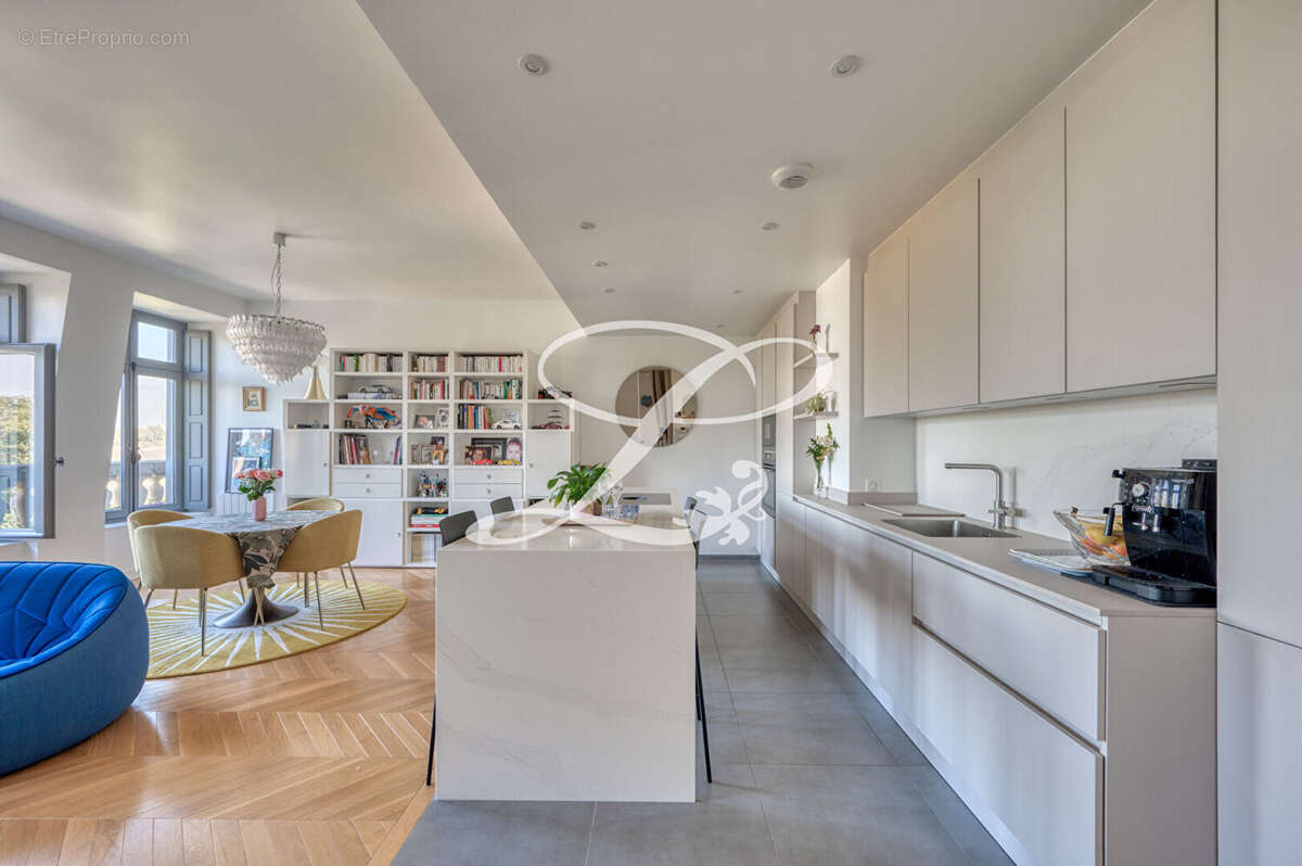 Appartement à MAISONS-LAFFITTE