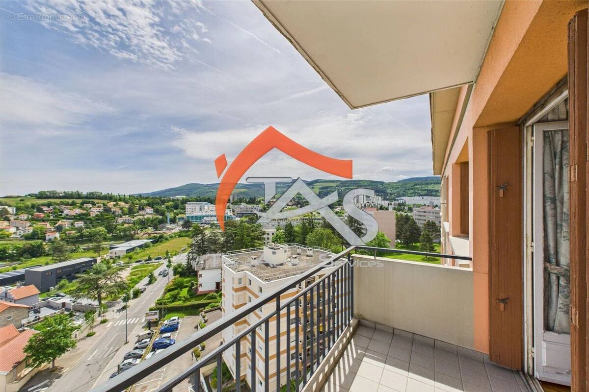 Appartement à SAINT-ETIENNE