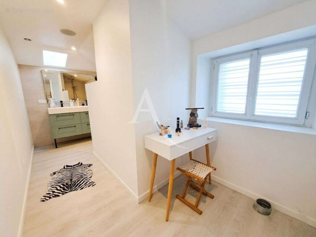 Maison à LES HERBIERS