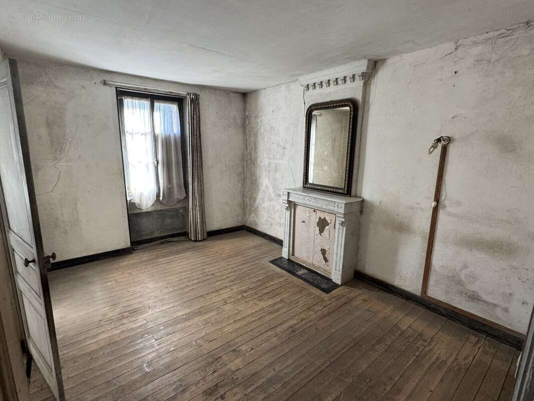 Maison à THAON
