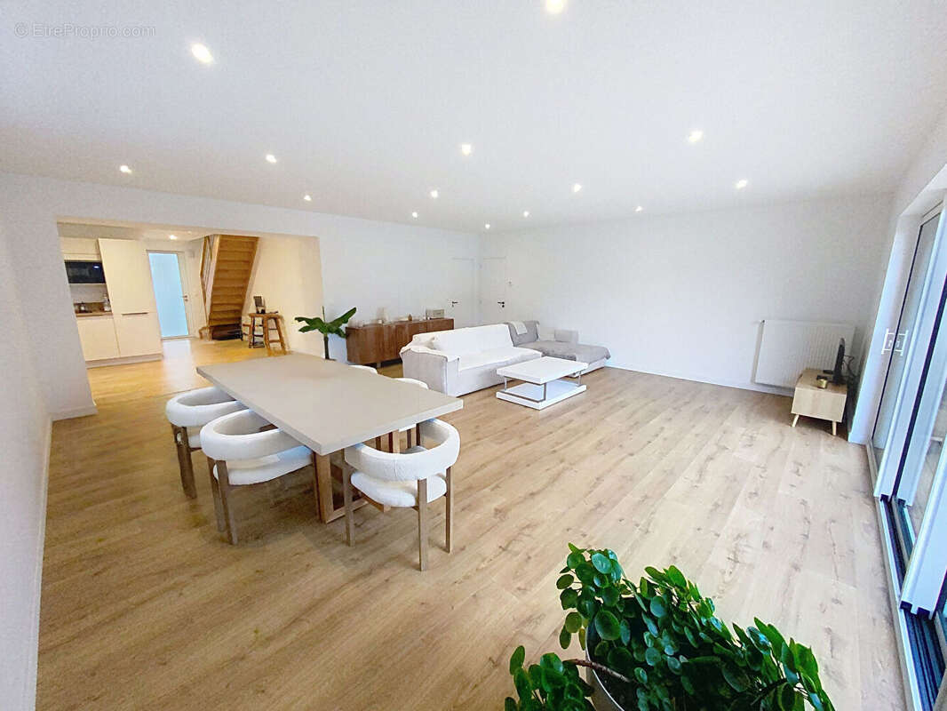 Maison à AMFREVILLE