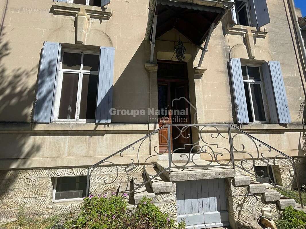 Maison à CHATEAURENARD