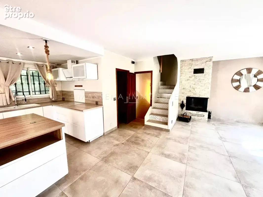 Rare - maison 4 pieces - piscine - hammam -  vue degagee - photo 6