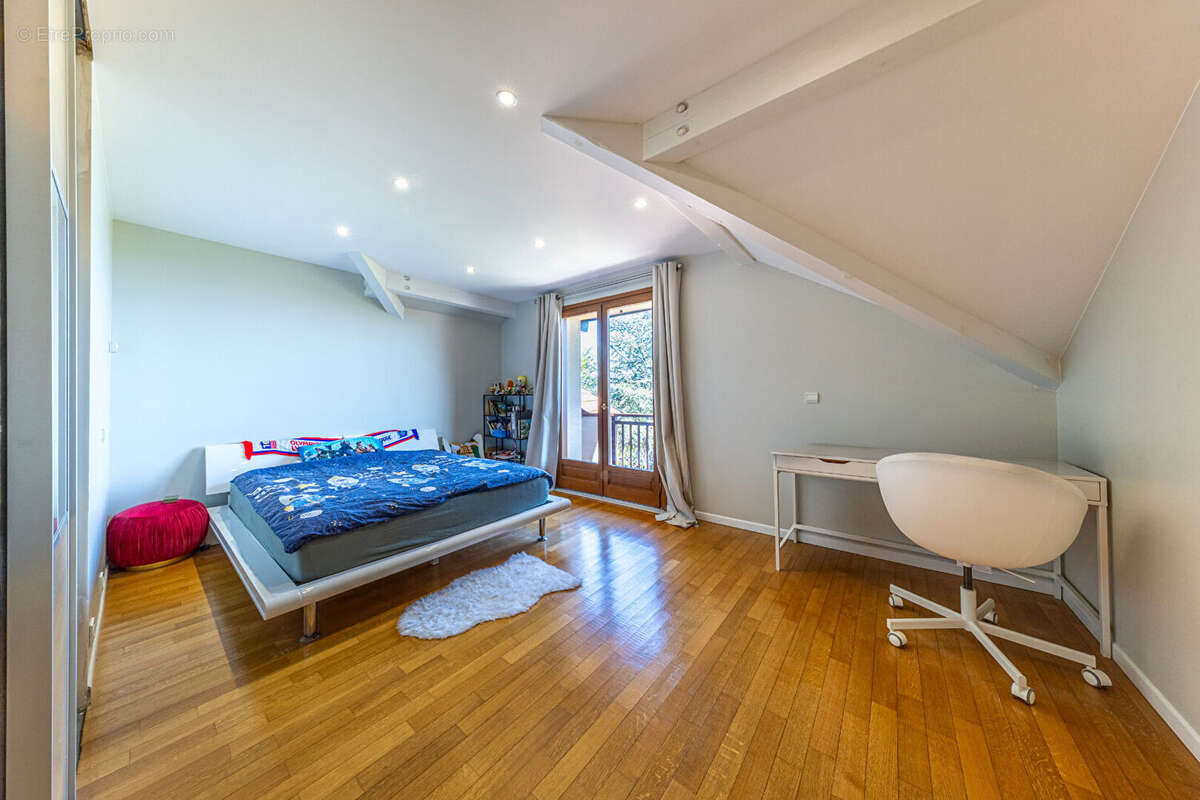 Maison à PRINGY