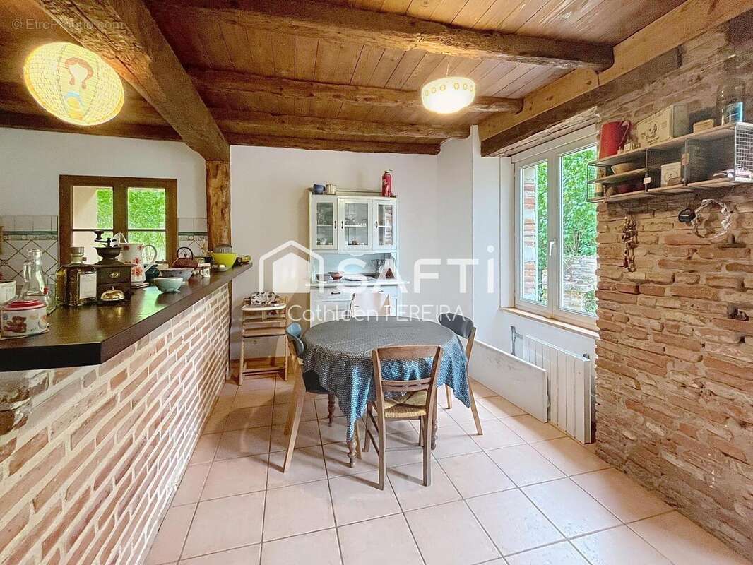 Photo 3 - Maison à SAINT-SULPICE