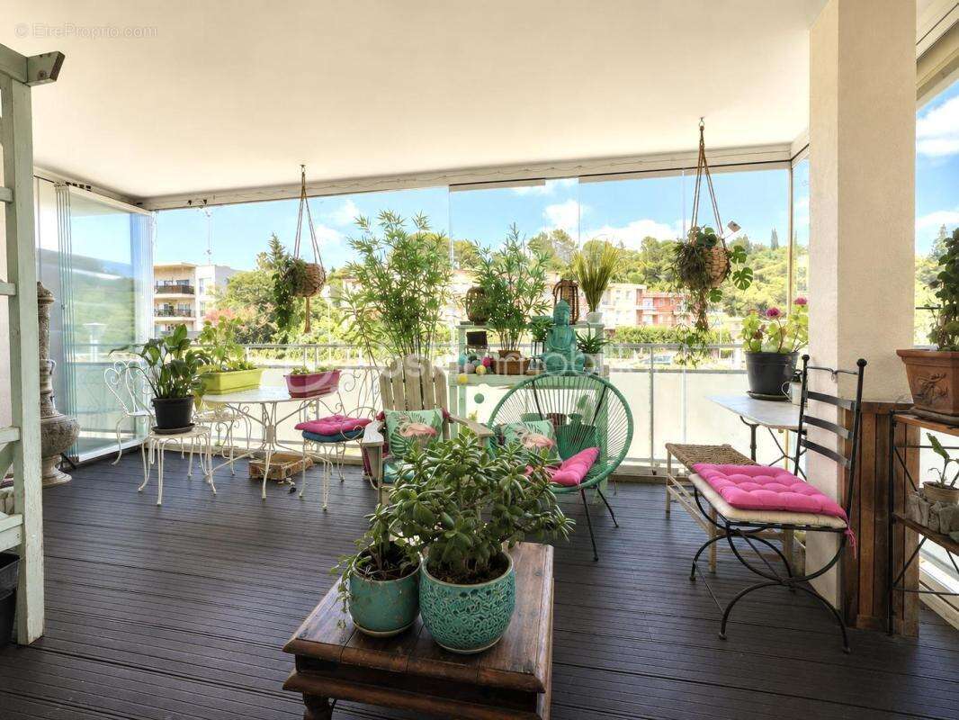 Auribeau-sur-siagne – 3 pièces avec terrasse de 19 m², climatisation et parking - photo 3