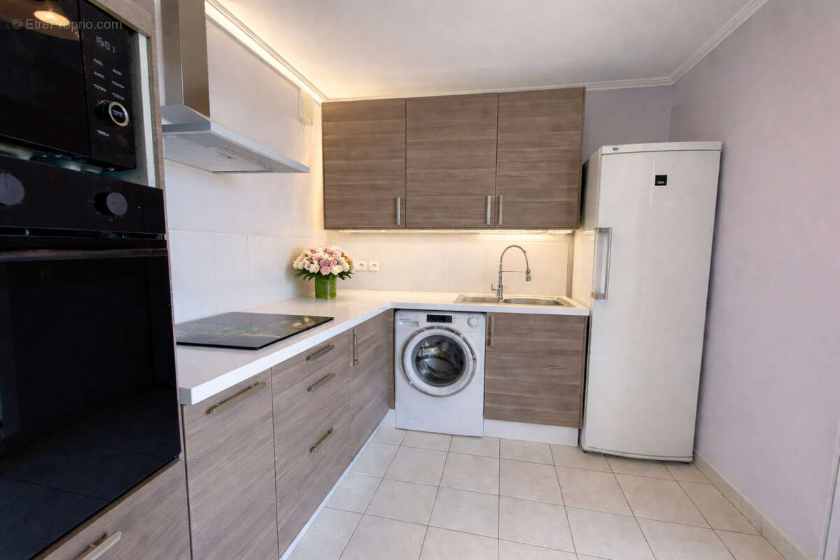Appartement à MARSEILLE-9E