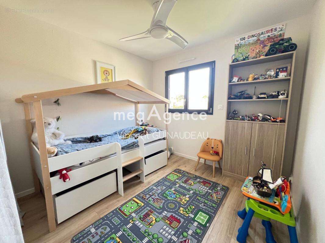 Maison à LE MAY-SUR-EVRE