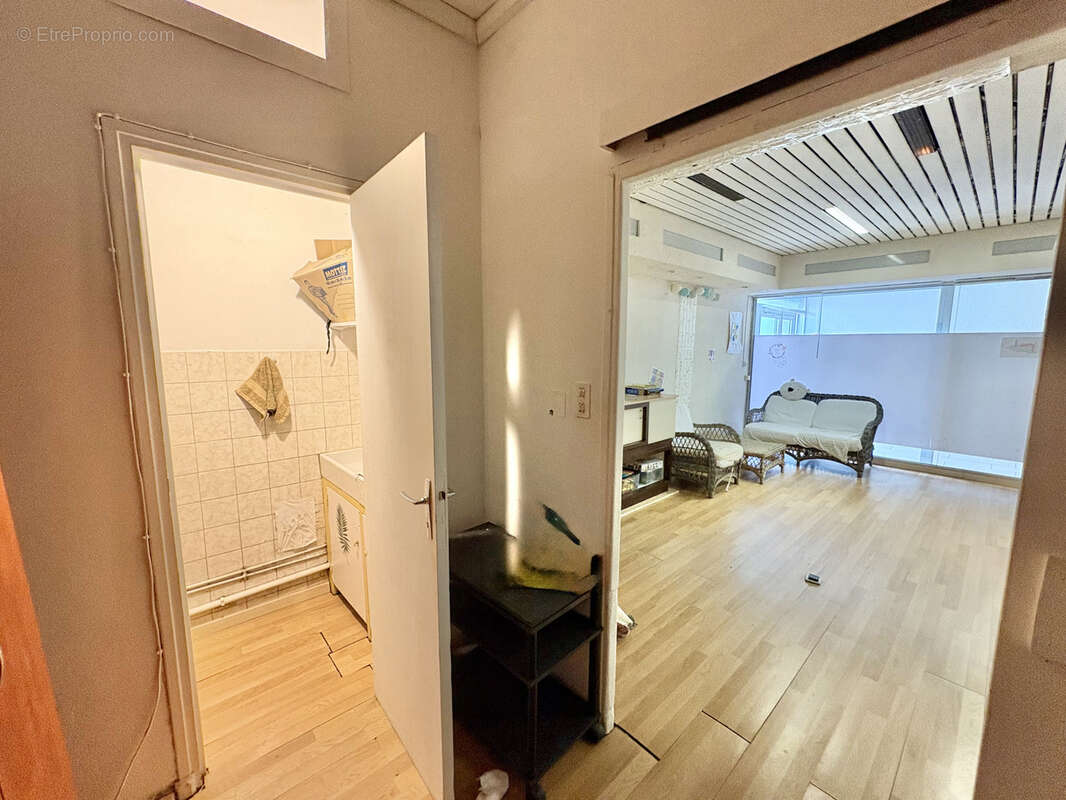 Commerce à LA SEYNE-SUR-MER