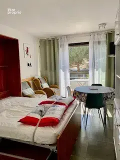 studio ensoleillé avec balcon - photo 9