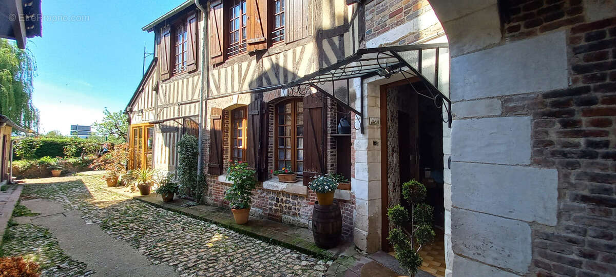 Maison à PONT-AUDEMER