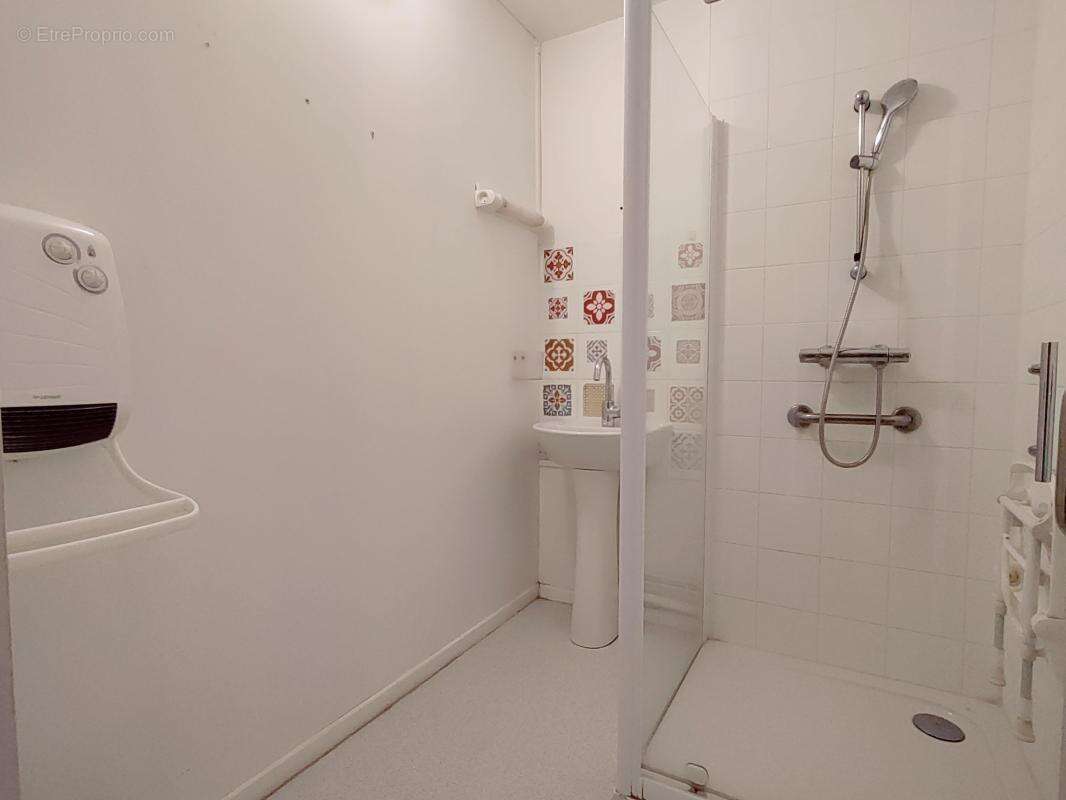 Maison à GRANDVILLIERS