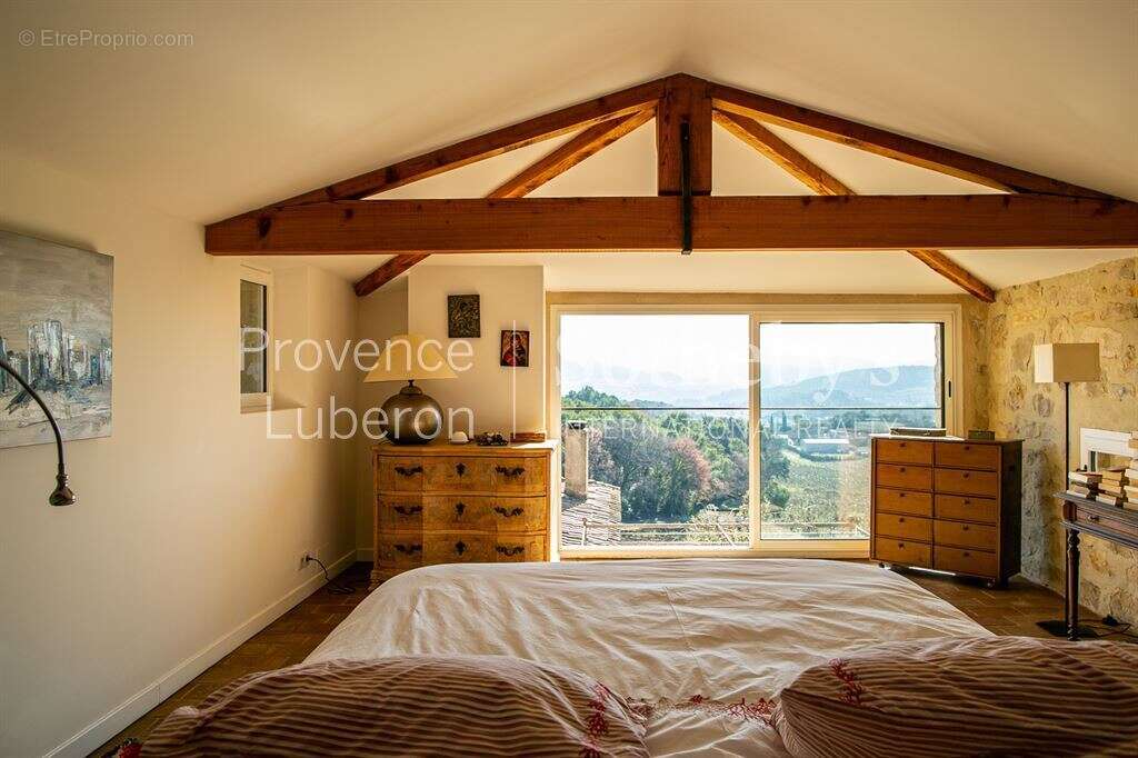 Maison à VAISON-LA-ROMAINE