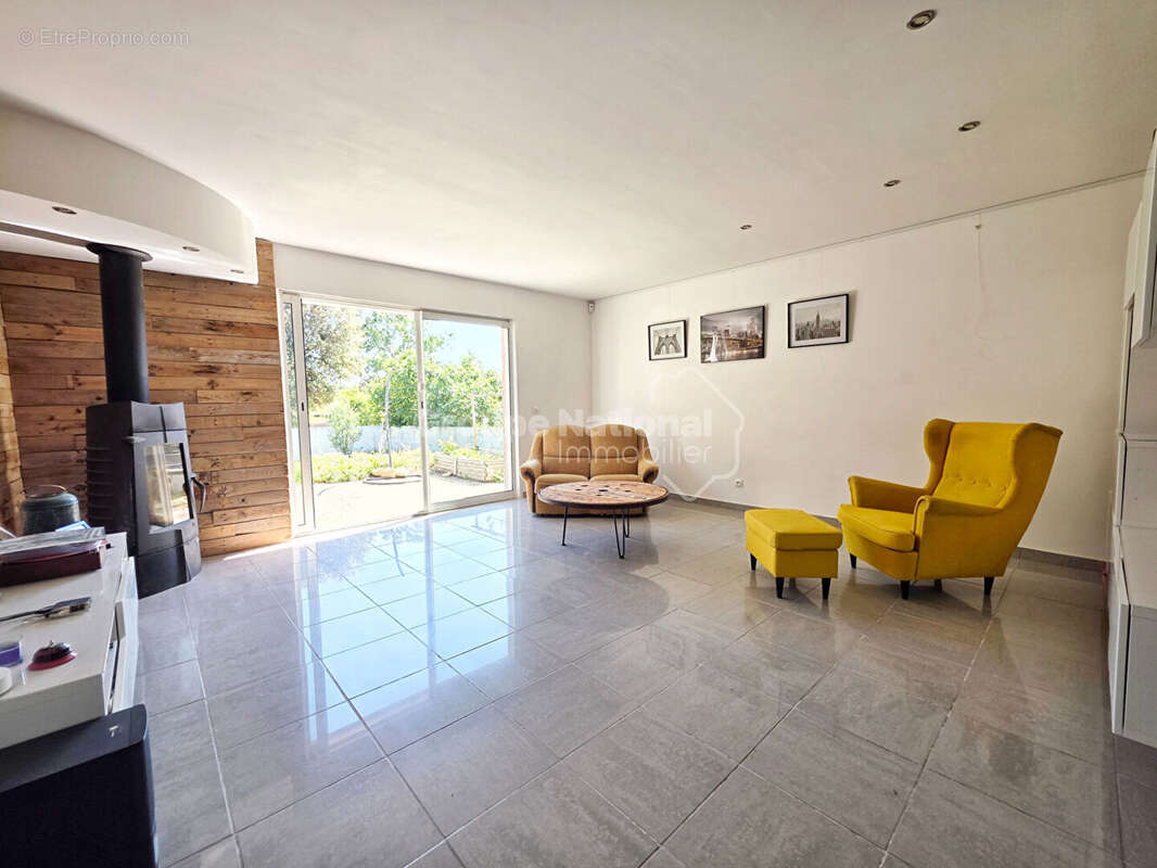 Maison 5 pièces, 137 m² Quartier prisé, proche du lac - photo 6