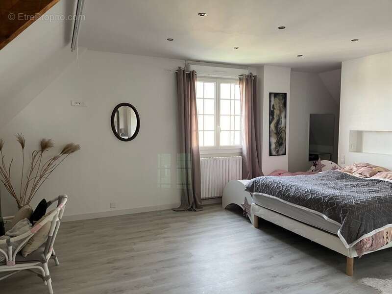 Maison à AUNAY-SUR-ODON