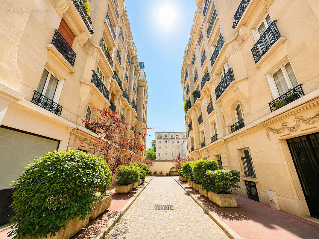 Paris 15 - commerce - photo 5