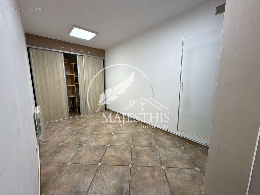 Appartement 69 m2 avec grande terrasse en rez de jardin- centre ville; - photo 10