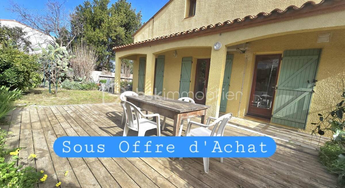 Maison à SAINT-LAURENT-DE-LA-SALANQUE