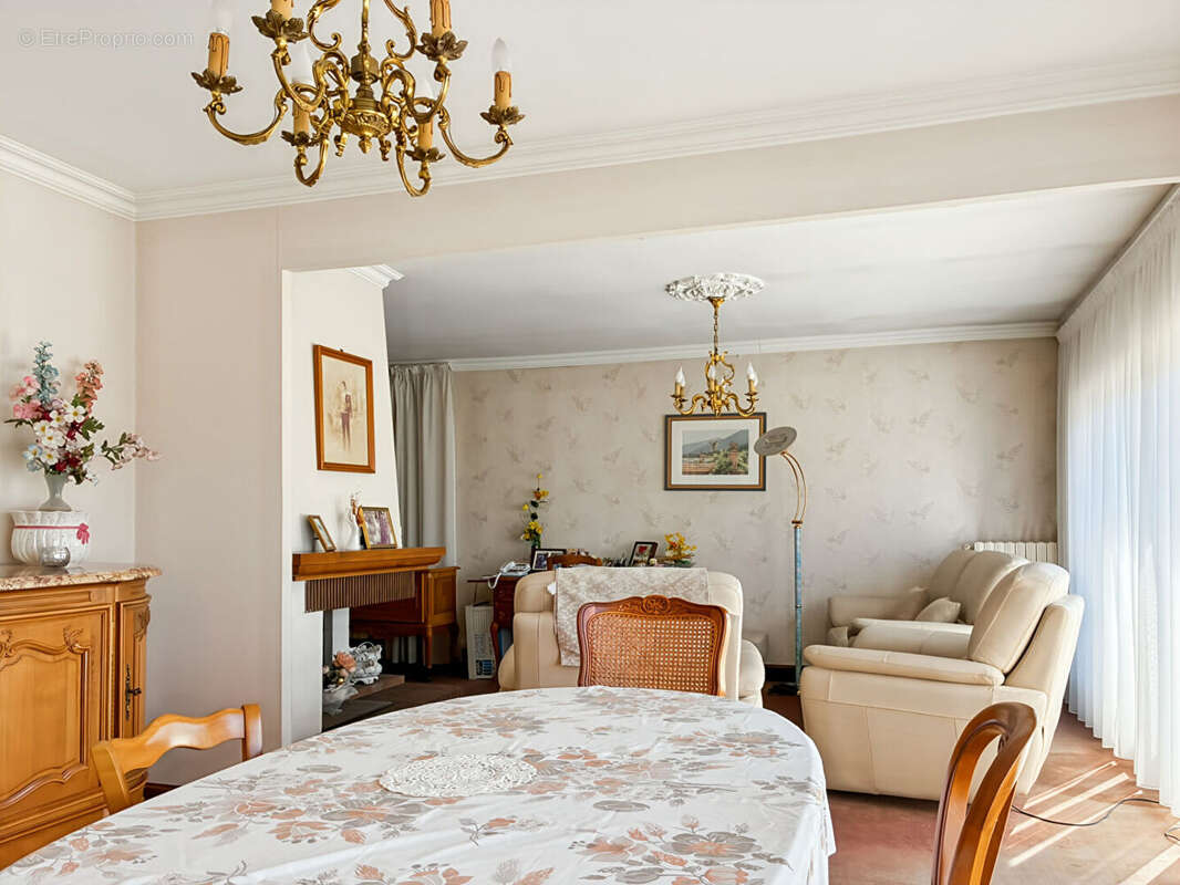 Maison à SENS-DE-BRETAGNE