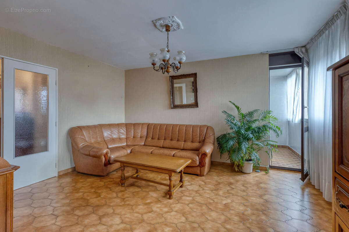 Appartement à ECHIROLLES