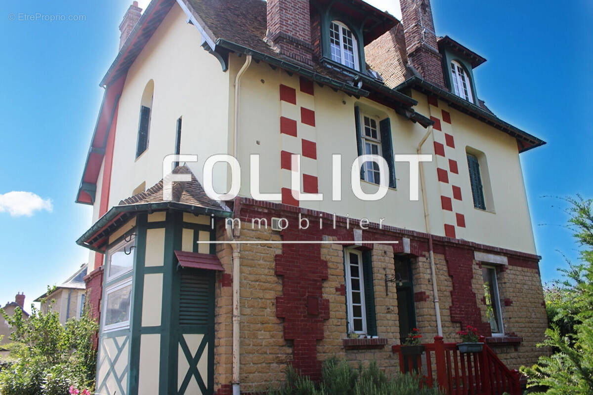 Maison à DIVES-SUR-MER