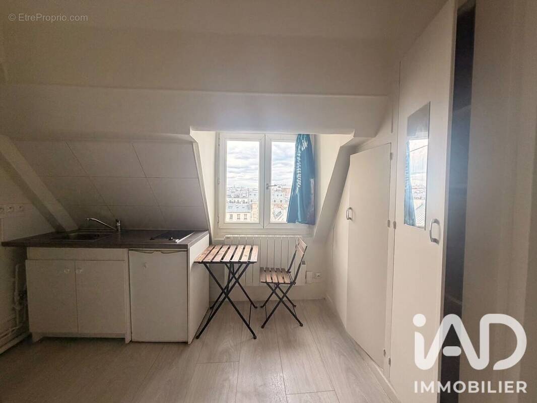 Photo 1 - Appartement à PARIS-10E