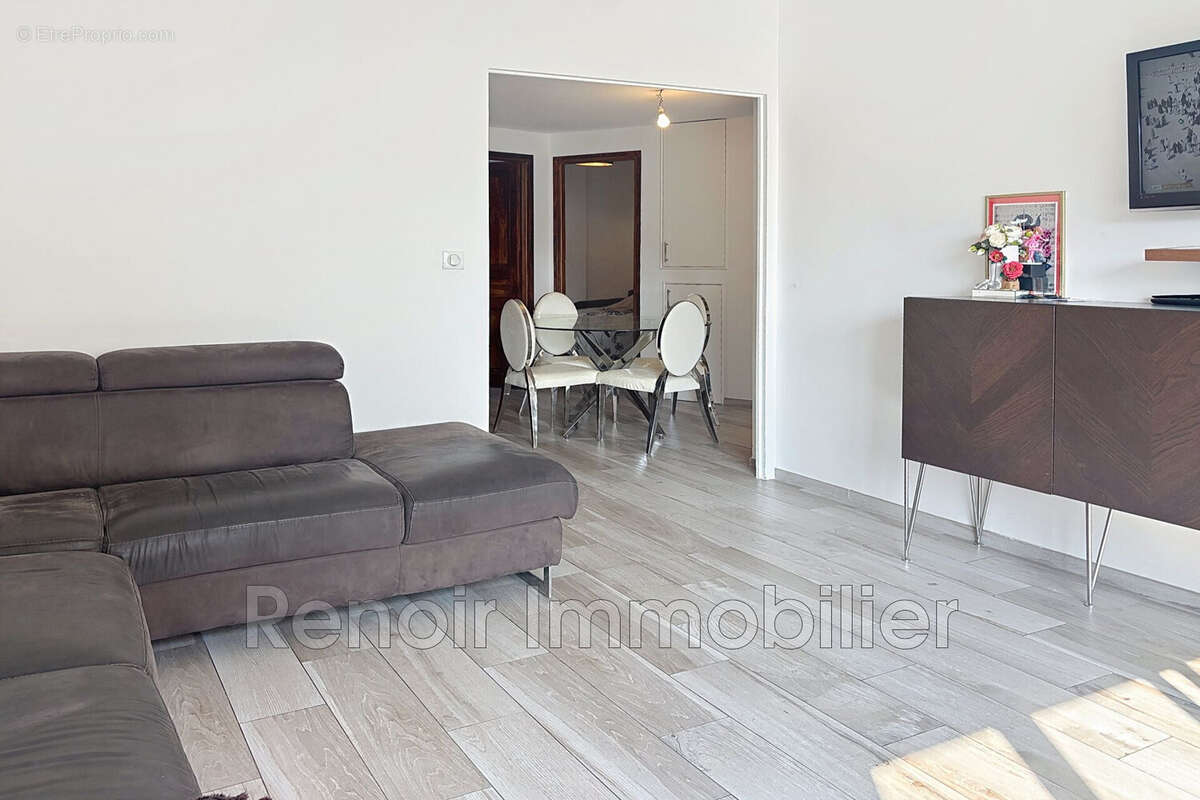 Appartement à CAGNES-SUR-MER