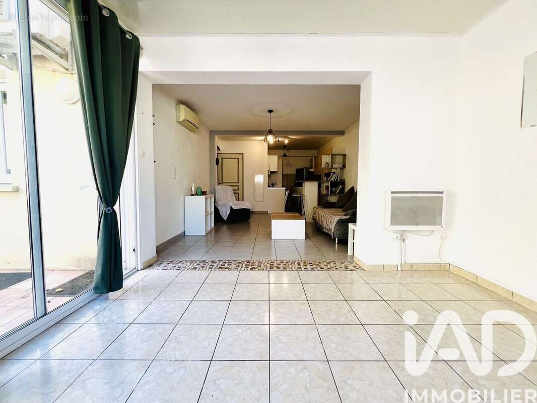 Appartement 63 m² à Fleury  - photo 6