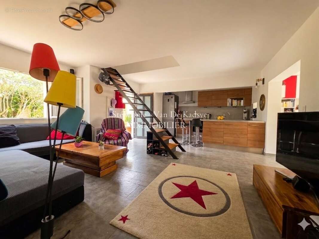 Maison à FREJUS