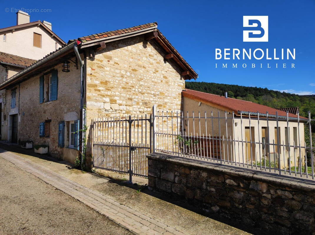 Maison à PRESSIAT