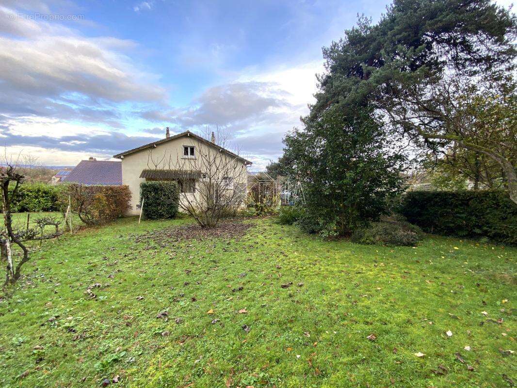 Maison à ROSNY-SUR-SEINE