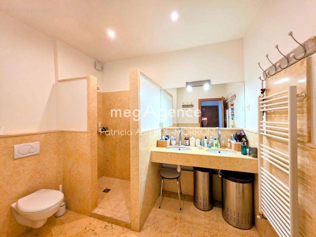 Maison à NEUILLY-PLAISANCE