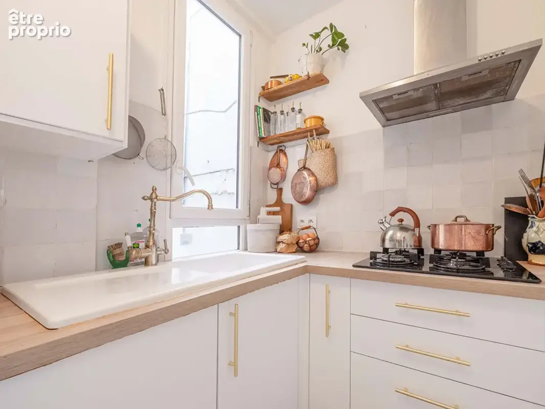 Comme une petite maison sous les toits  Triplex de caractère avec cheminée - photo 4