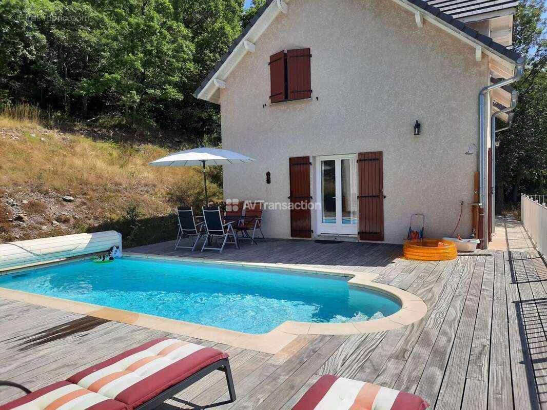 Maison à ASPRES-LES-CORPS