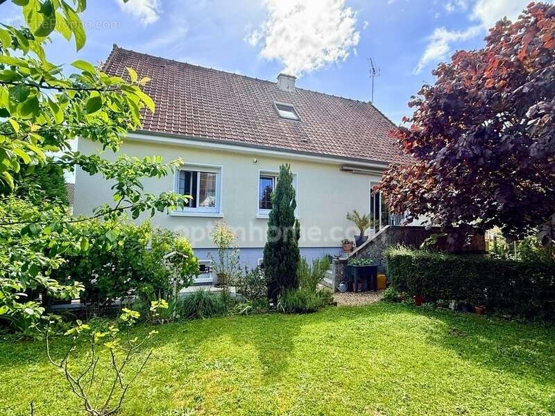 Maison à NANGIS